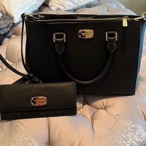 Michael kors purse